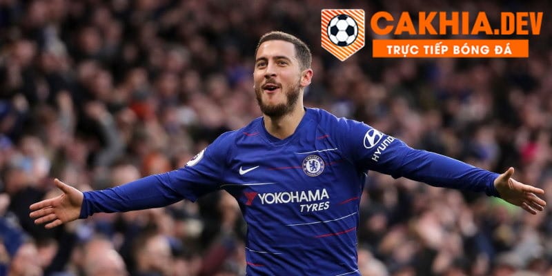 Hazard chơi cực kỳ bùng nổ trong màu áo Lille và Chelsea với vai trò số 9