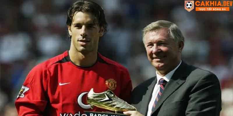 Đôi nét về tiền đạo xuất sắc nhất MU - Ruud Van Nistelrooy