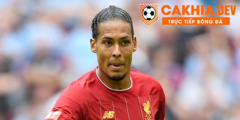 Hòn đá tảng của Premier League và Liverpool Van Dijk