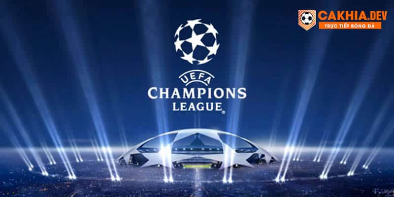 UEFA Champions League là giải tiêu biểu có vòng tứ kết diễn ra trong 2 lượt trận